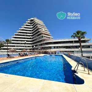 https://apt-skysea-puerto-marina.hotelsinnerja.org